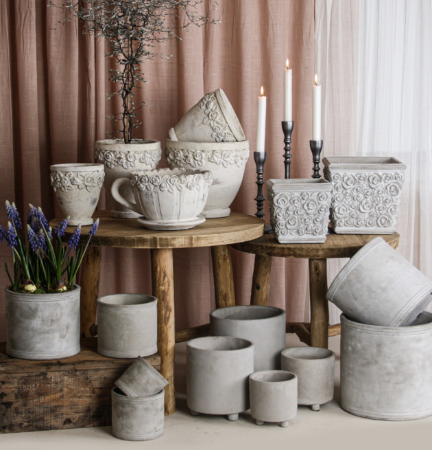 Kruka Rosenkopp från Västanvinden i olika storlekar