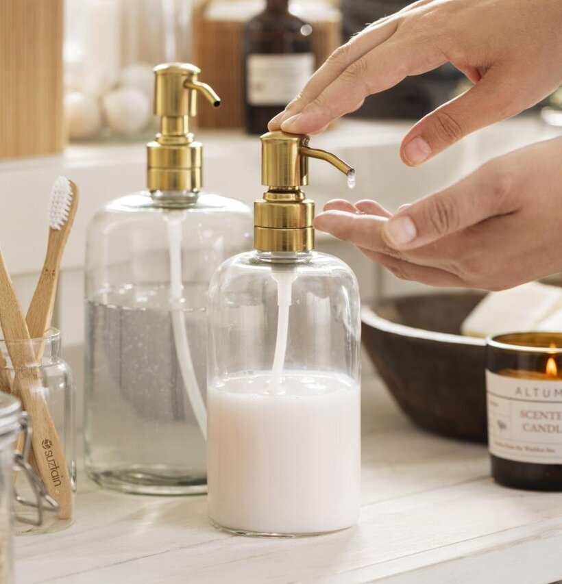 Glasflaska Med Pump Klar/Mässing 480 ml från IB Laursen