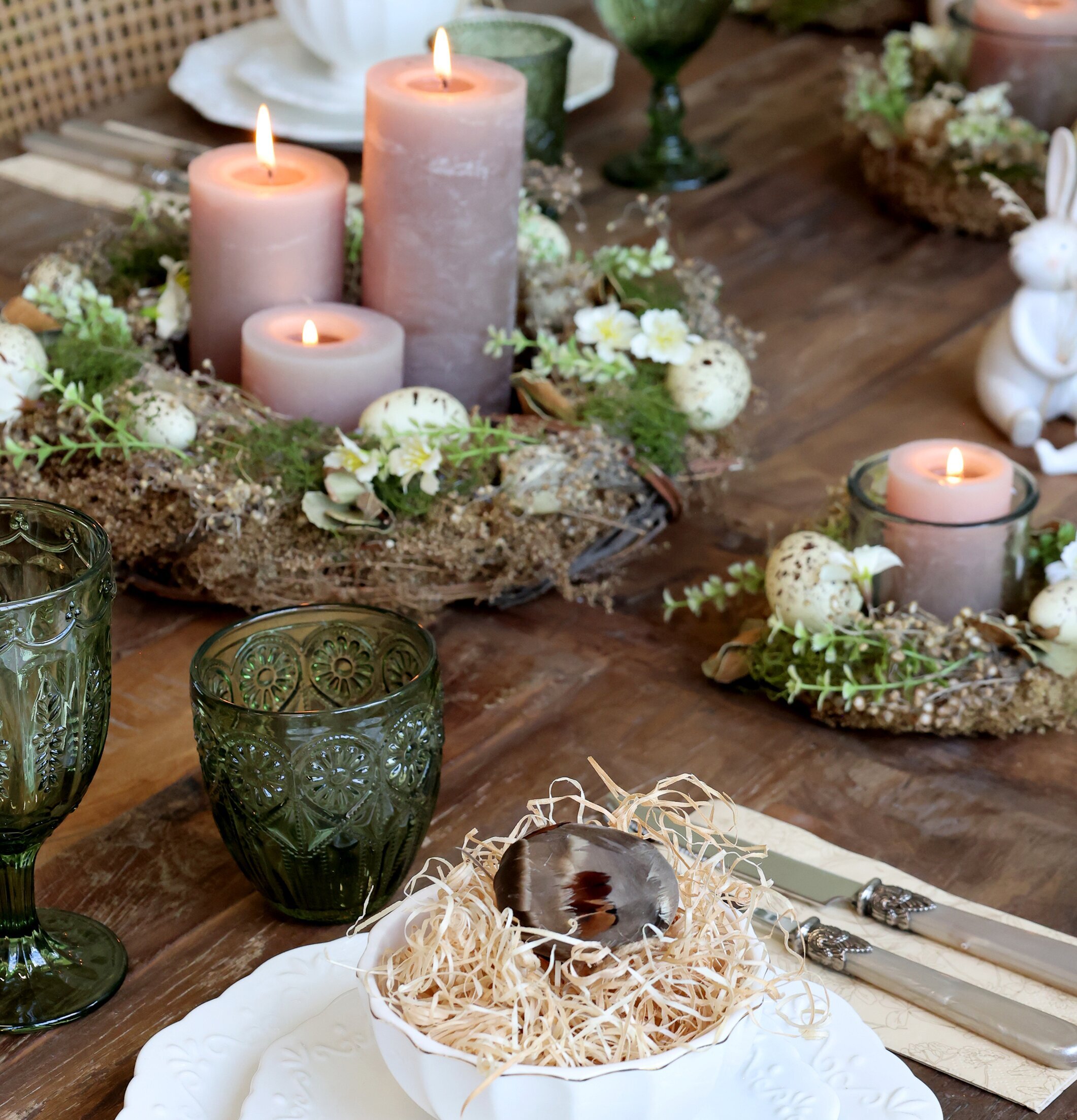 Ljuslykta Påskkrans Liten från Chic Antique på rustikt bord