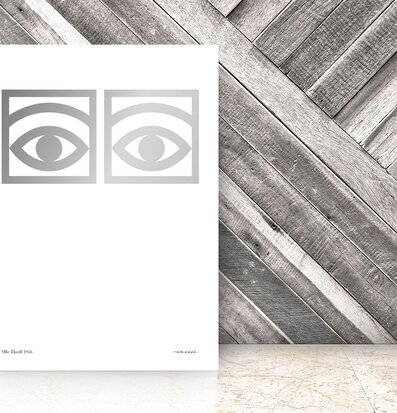 Affisch Ögon Cacao Silver av Olle Eksell mot rustik bakgrund