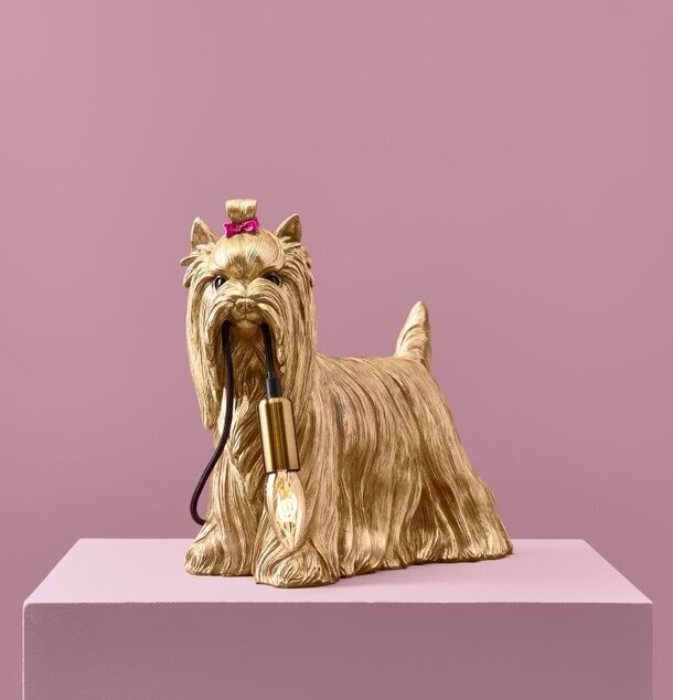 Bordslampa Daisy Guld från Werner Voss med hundtema