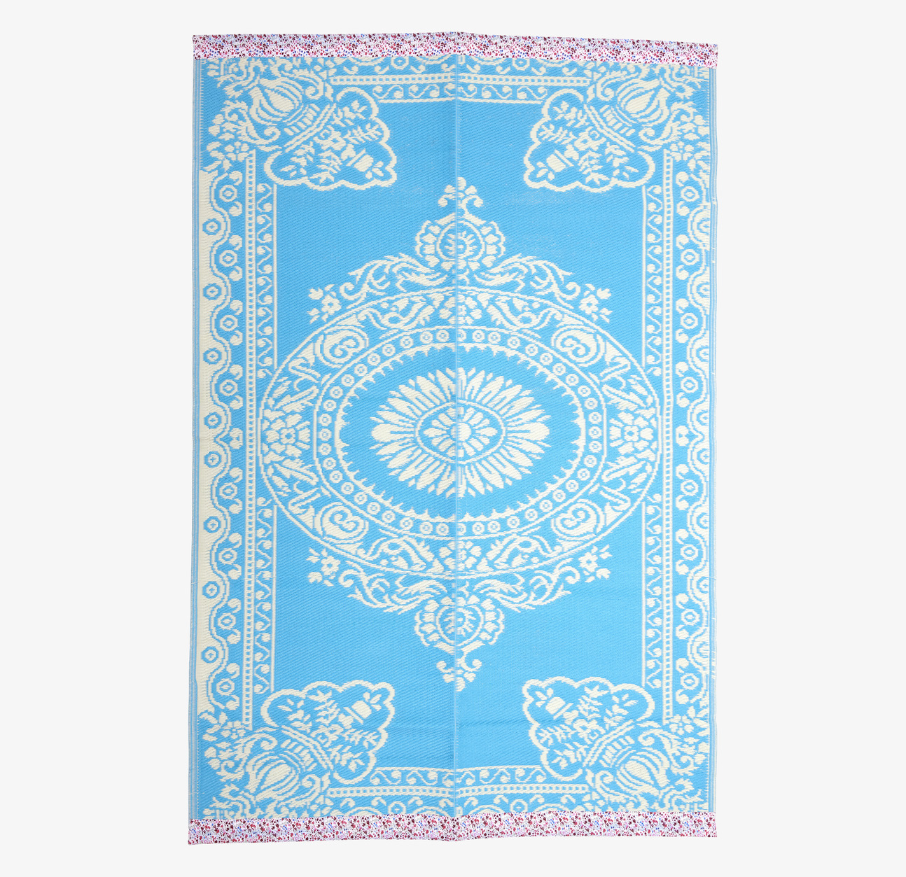 Plastmatta Blå/Elfenbensvit från Rice med intrikat mönster