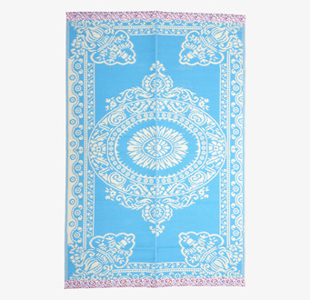 Plastmatta Blå/Elfenbensvit från Rice med intrikat mönster