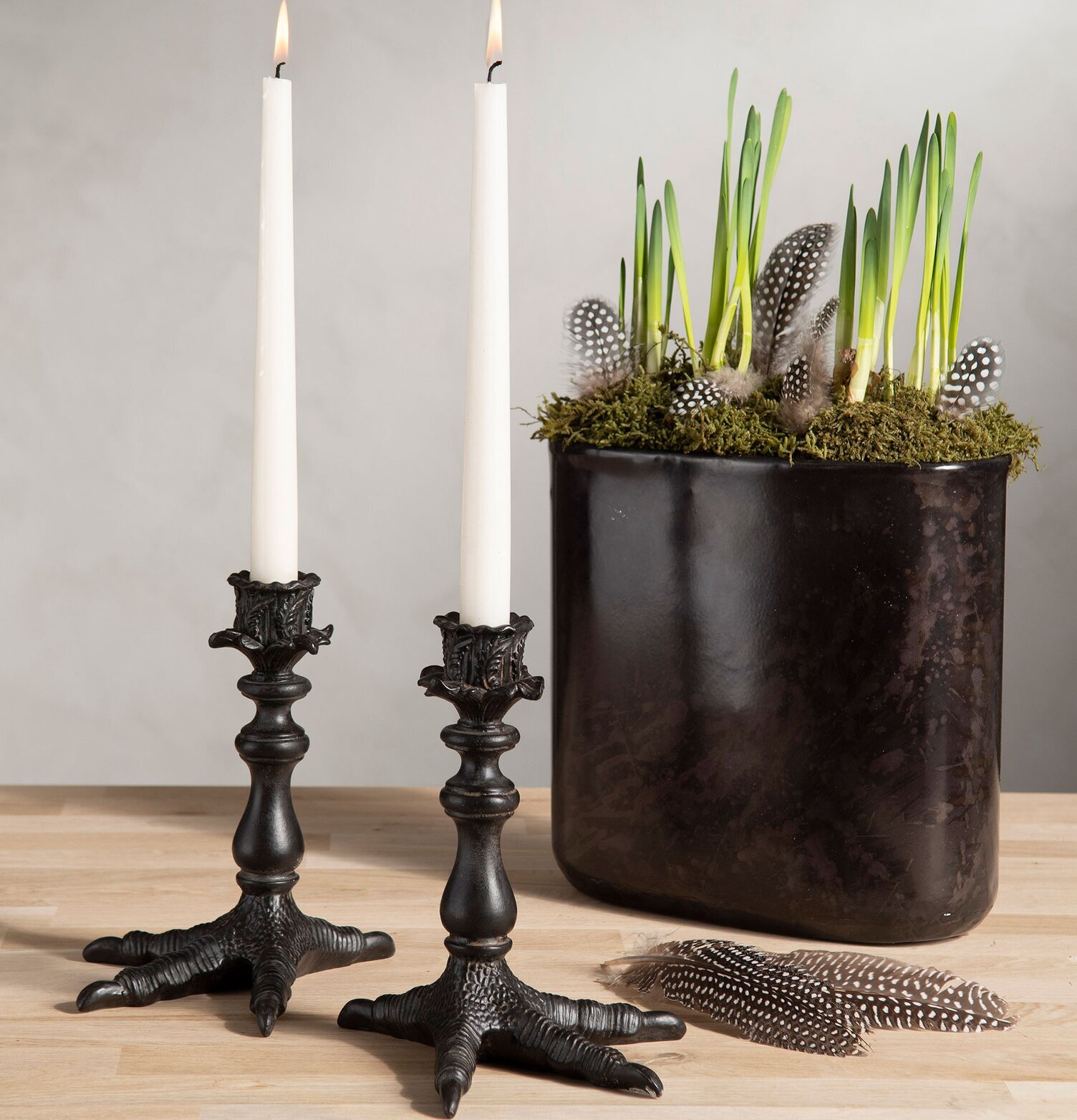 Ljusstake Fågelben Brun/Svart från A Lot Decoration på bord