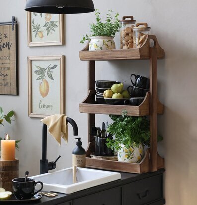 Grimaud Reol Natur från Chic Antique i ett stilrent kök