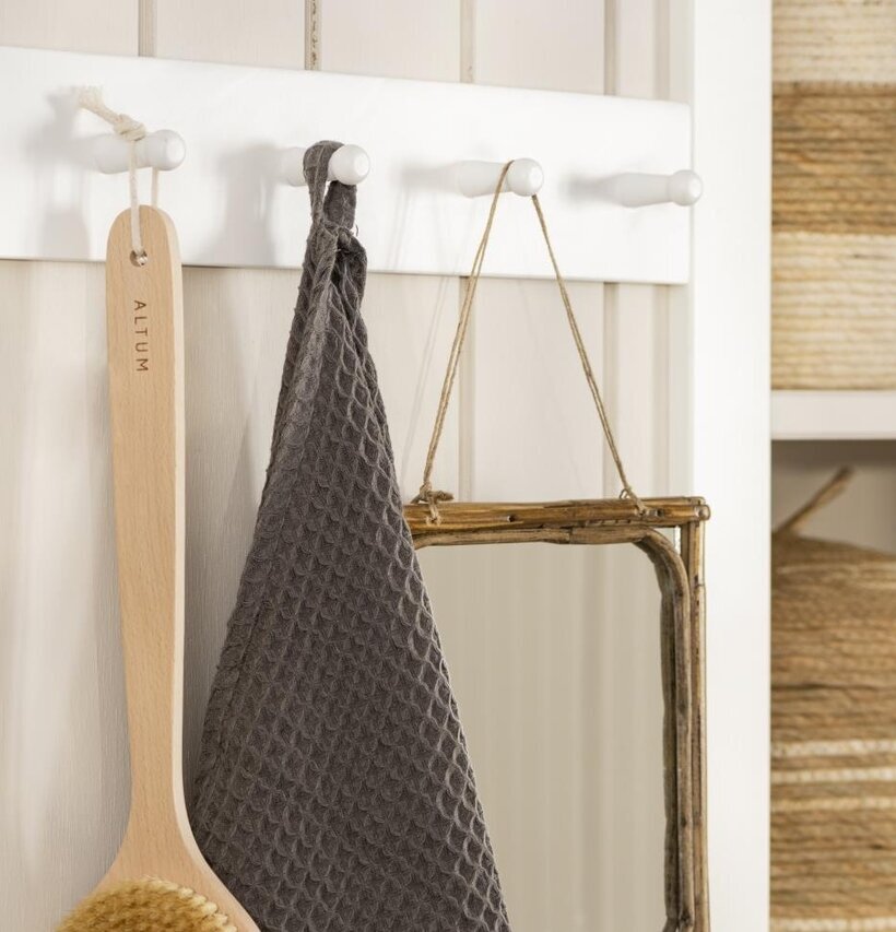 Klädhängare 5 Krokar Vit från IB Laursen i badrumsmiljö