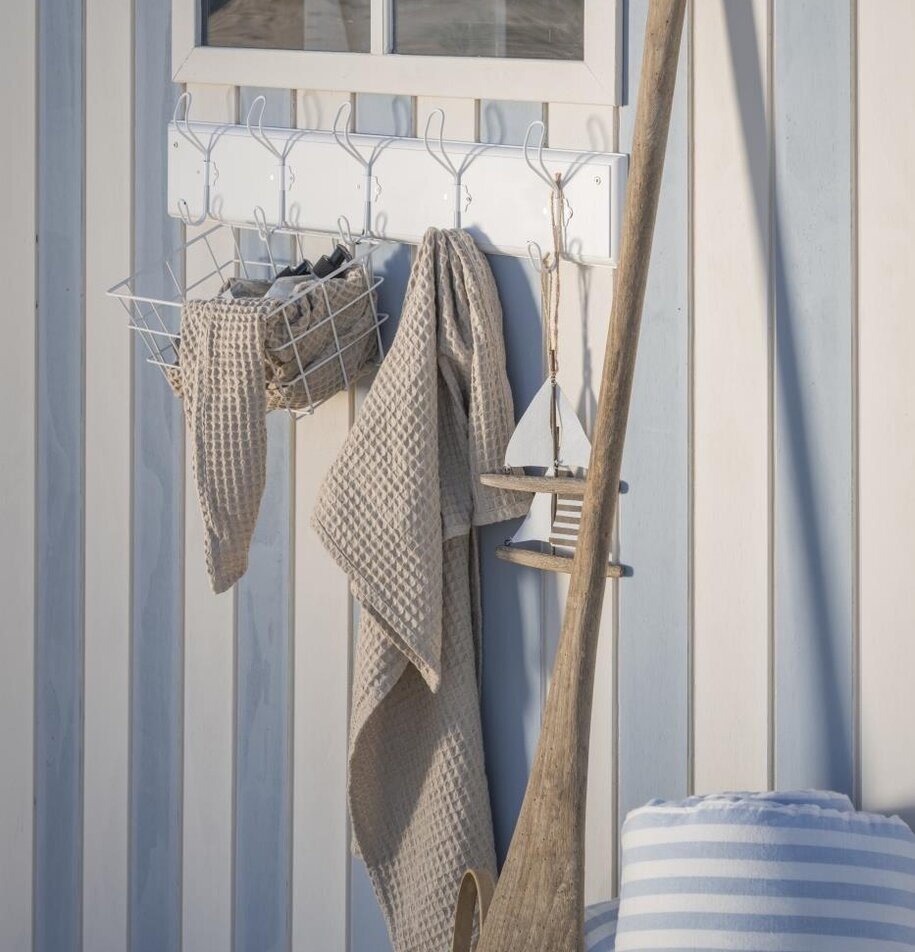 Klädhängare 5 Krokar Vit från IB Laursen mot yttervägg