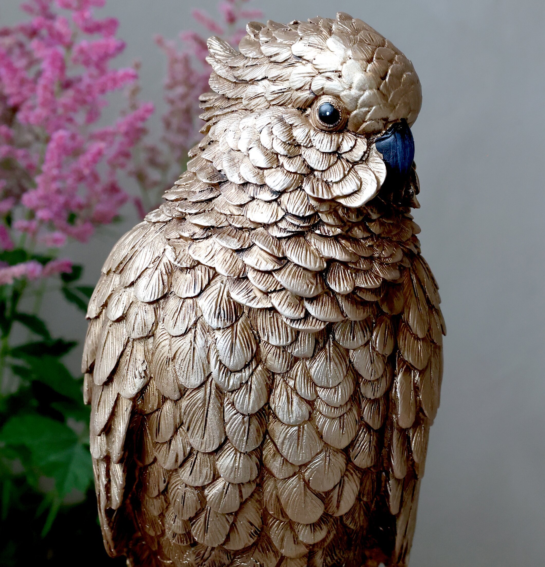 Papegoja Stativ Antik Mässing från Chic Antique i detalj