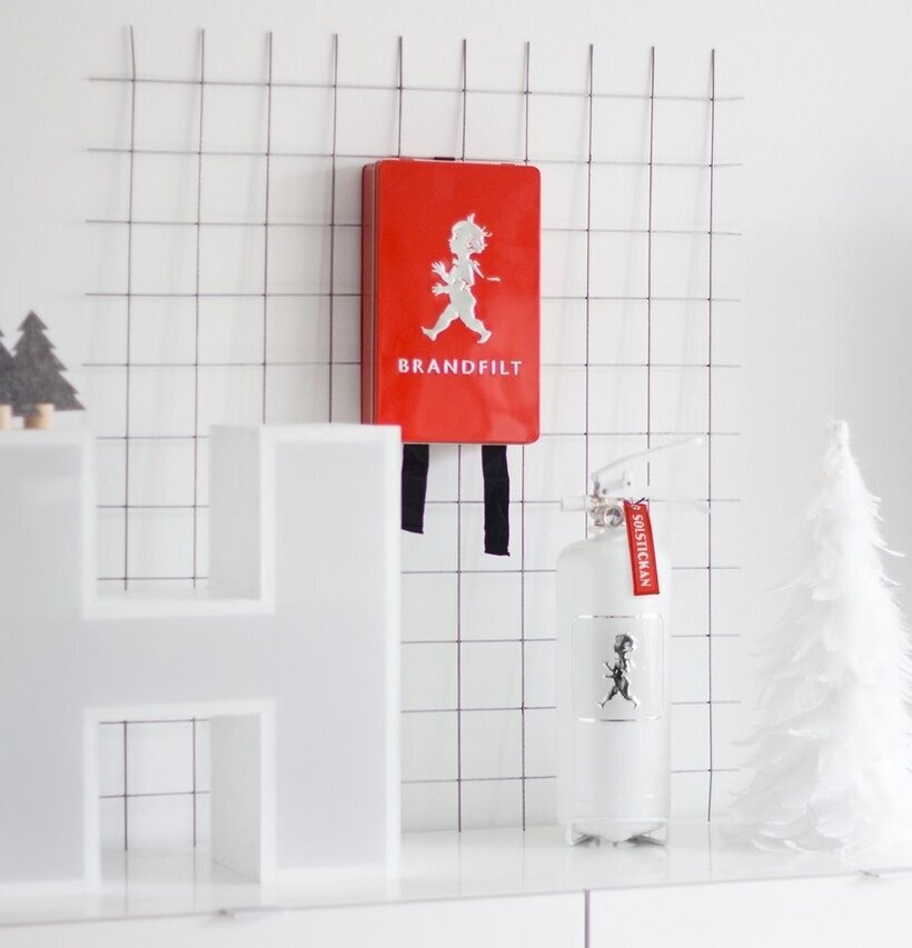 Brandfilt Röd från Solstickan i en stilren och modern design