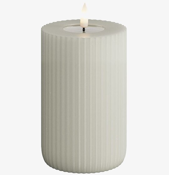Solid Stripe Candle Sand 12.5cm från Deluxe Homeart