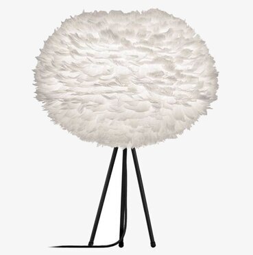 Eos Lampskärm från Eos - Vita med vita fjädrar och svart stativ