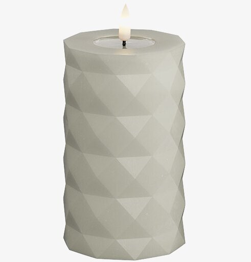 Square Candle Sand 12.5cm från Deluxe Homeart på neutral bakgrund