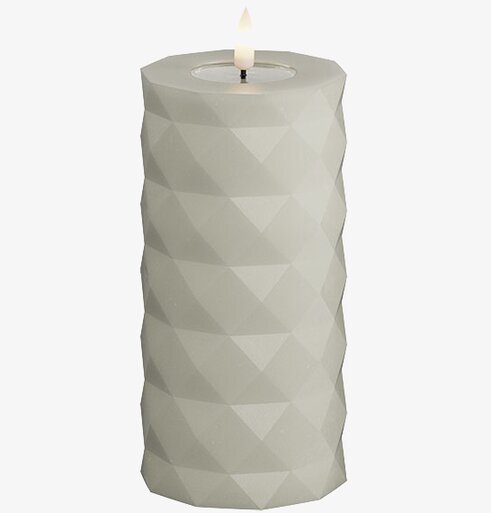 Square Candle Sand 15cm från Deluxe Homeart, sandfärgat ljus