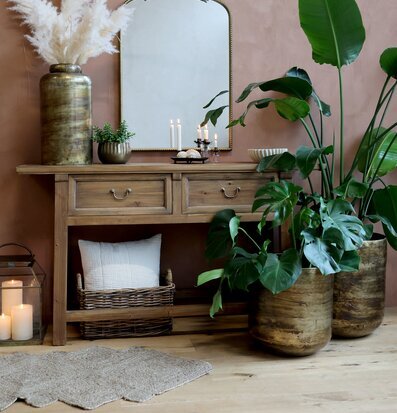 Konsolbord Natur från Chic Antique med rustik träfinish