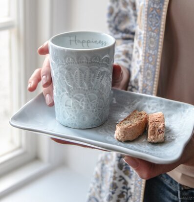 Assiett/Fat Happiness Ocean från Majas Cottage med småkakor