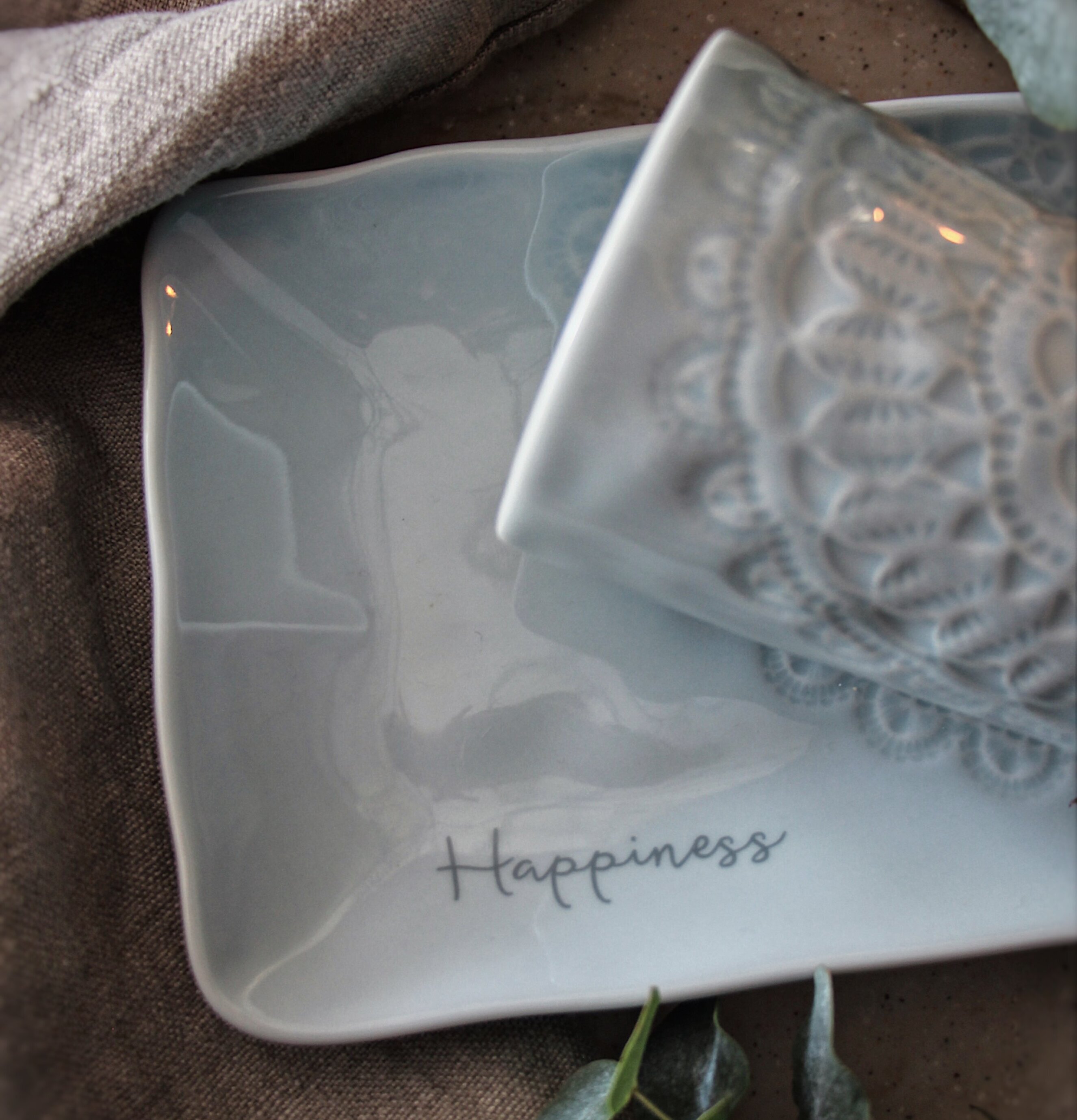 Assiett/Fat Happiness Ocean från Majas Cottage i blått