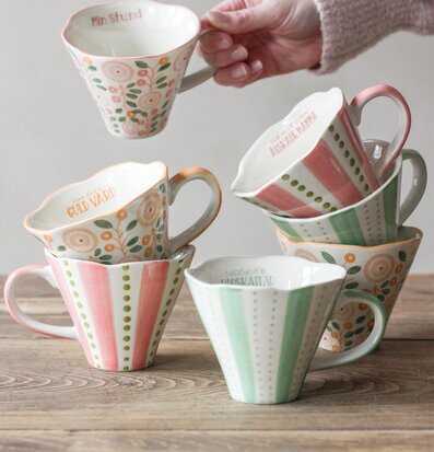 Mugg - Älskade Mamma från Majas Cottage i rosa och vitt