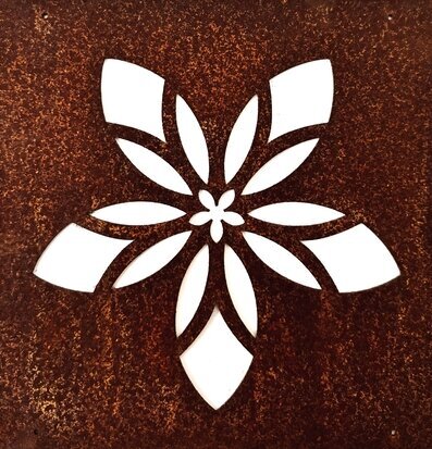 Skylt Mandalablomma (armeringsnät) från Lind Decoration