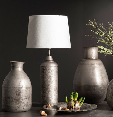 Lampfot Clover Cloudy/Rusty från A Lot Decoration i metall