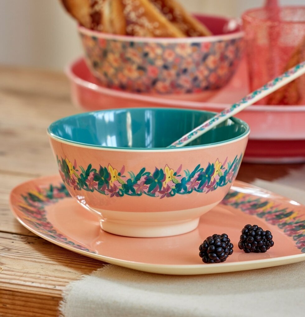 Skål Hilma Forever Print från Rice med färgglatt blommönster