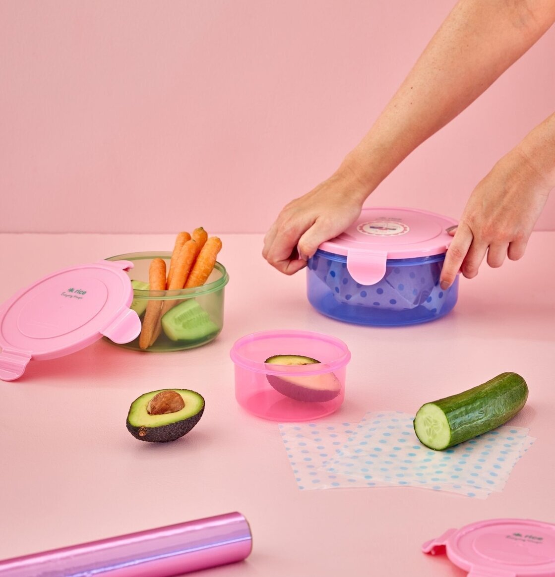 Rice Plastburkar Rund Med Lock - 3-Pack i färgglad design