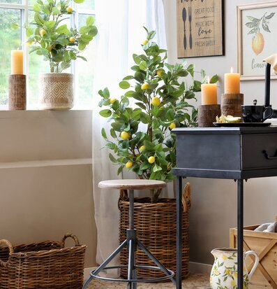 Ljusstake Blockljus från Chic Antique på fönsterbräda