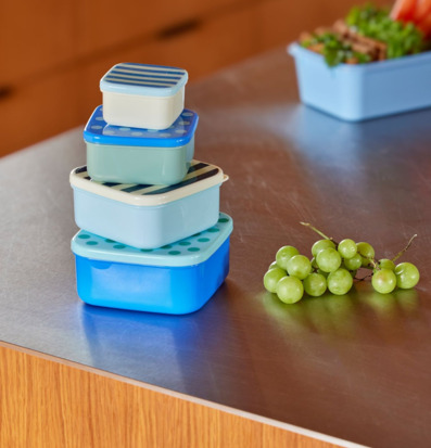 Plastburkar Med Lock - 4-Pack från Rice i färgglada mönster