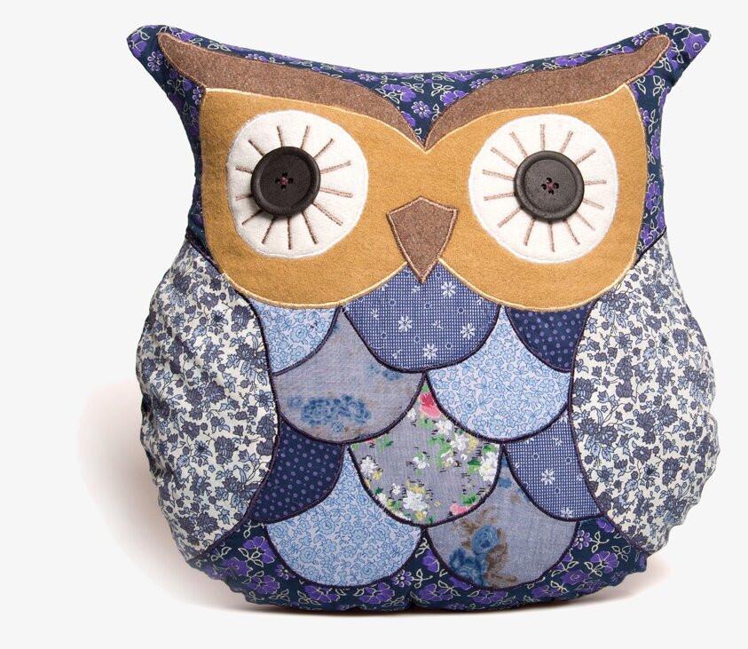 Kudde Marion Patchwork från Sass & Belle i uggledesign