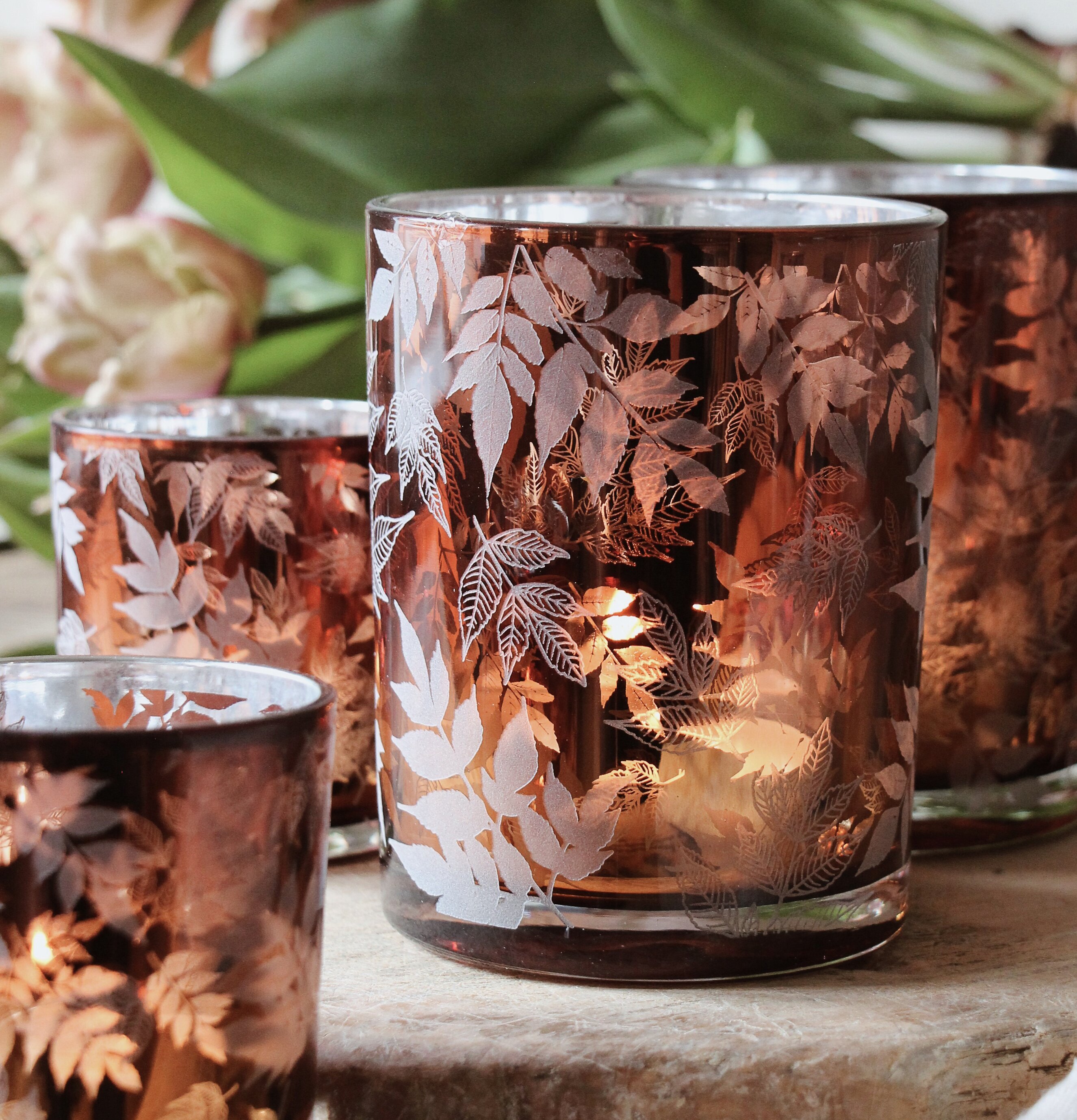 Ljuslykta Leaves 10x12cm från Majas Cottage med lövmotiv