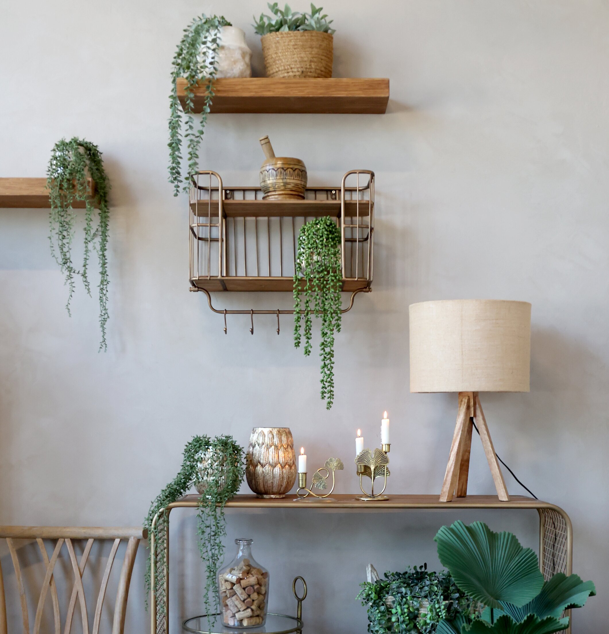 Vägghylla M. 5 Krokar Antik Mässing från Chic Antique