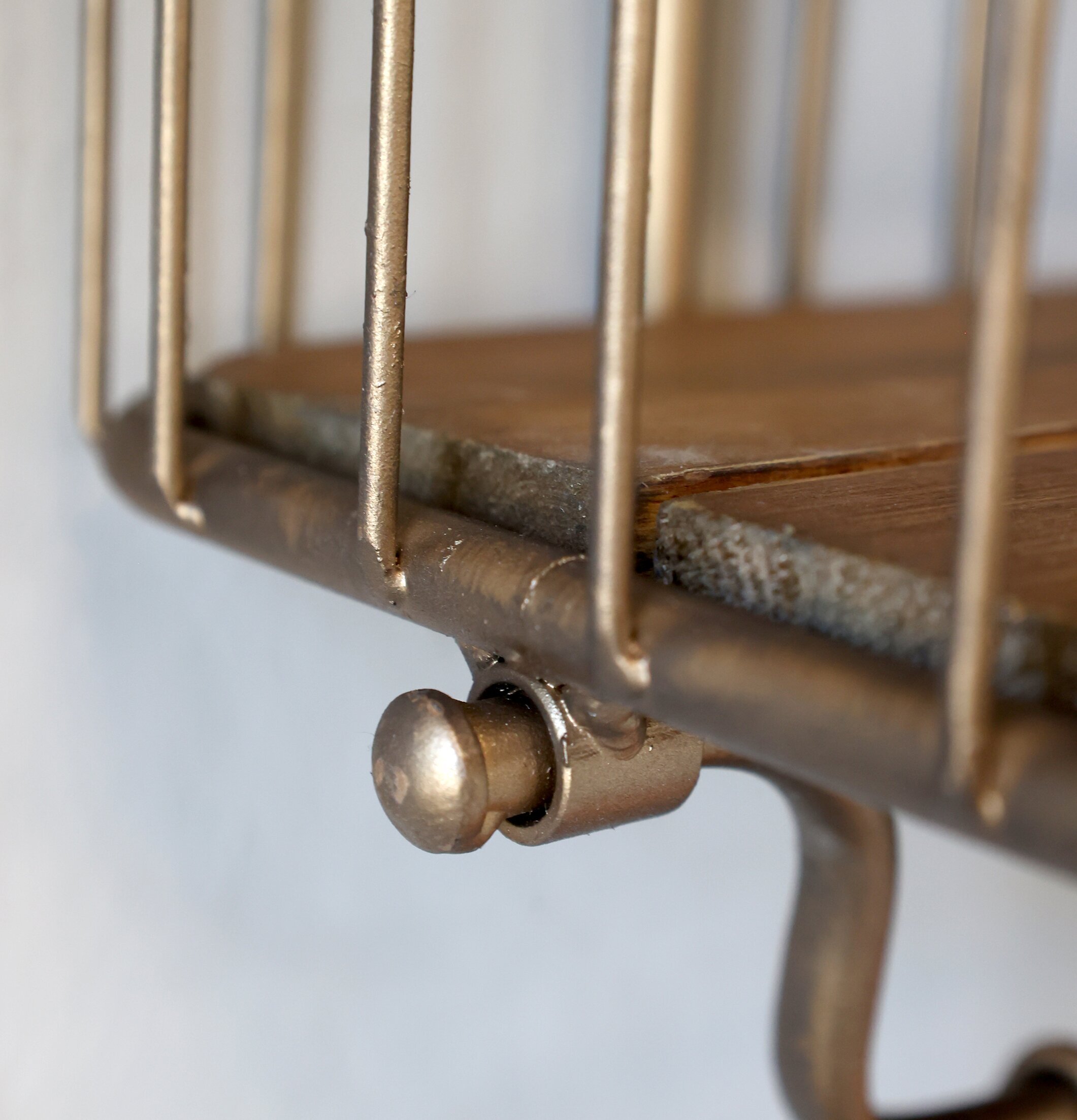 Vägghylla M. 5 Krokar Antik Mässing från Chic Antique