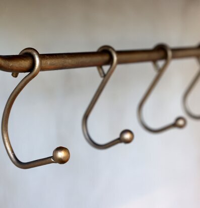 Vägghylla M. 5 Krokar Antik Mässing Chic Antique Vägghyllor