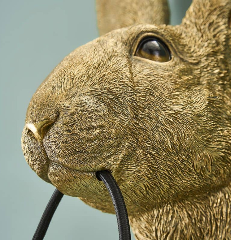 Vägglampa Kanin Hasi Guld från Werner Voss i detalj