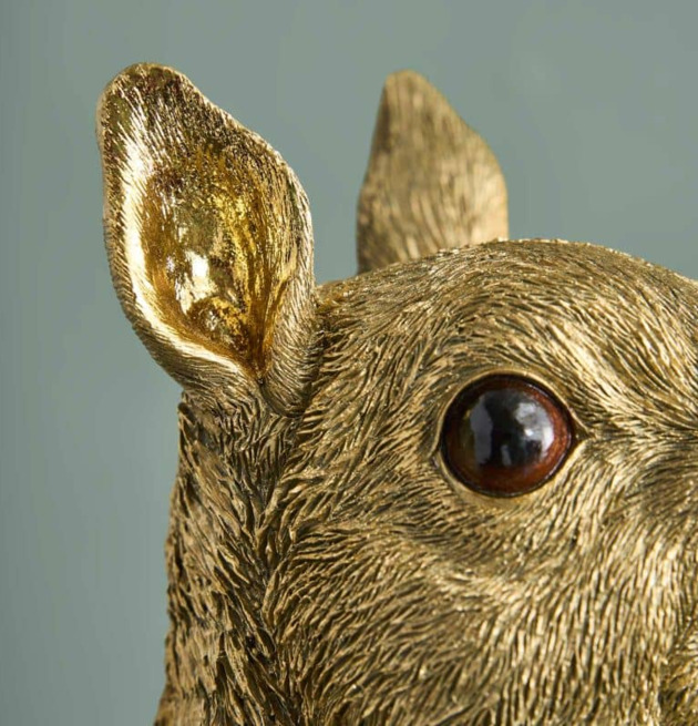 Bordslampa Eduard Gold från Werner Voss med djurhuvud