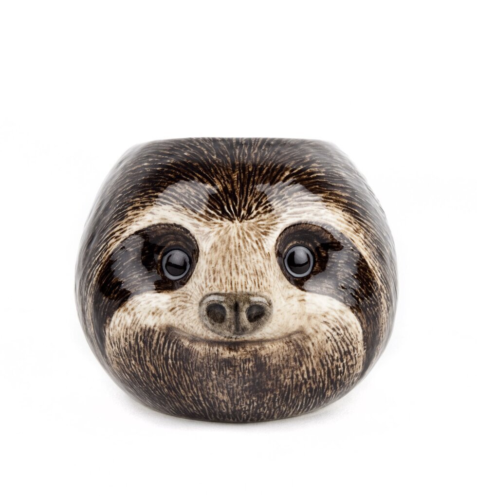 Äggkopp Sengångare från Quail Ceramics i detaljrik design