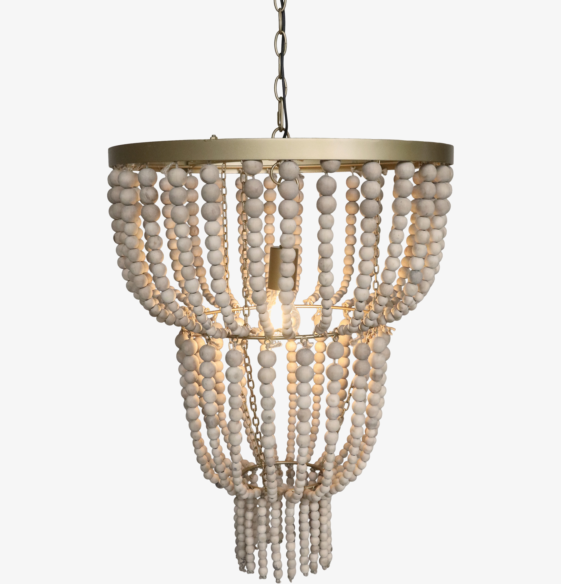 Ljuskrona Träpärlor Natur från Chic Antique i närbild