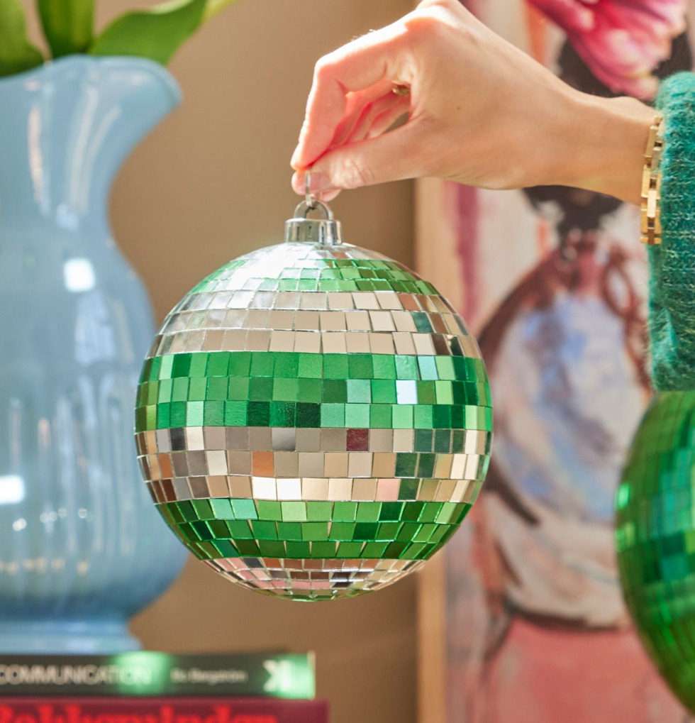 Discokula Grön/Silver från Rice i en hemtrevlig miljö