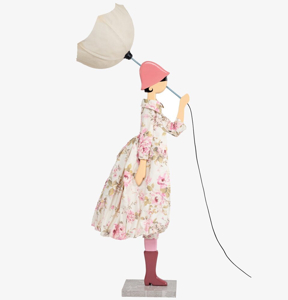 Bordslampa Paeonia från Skitso med figur i blommig klänning