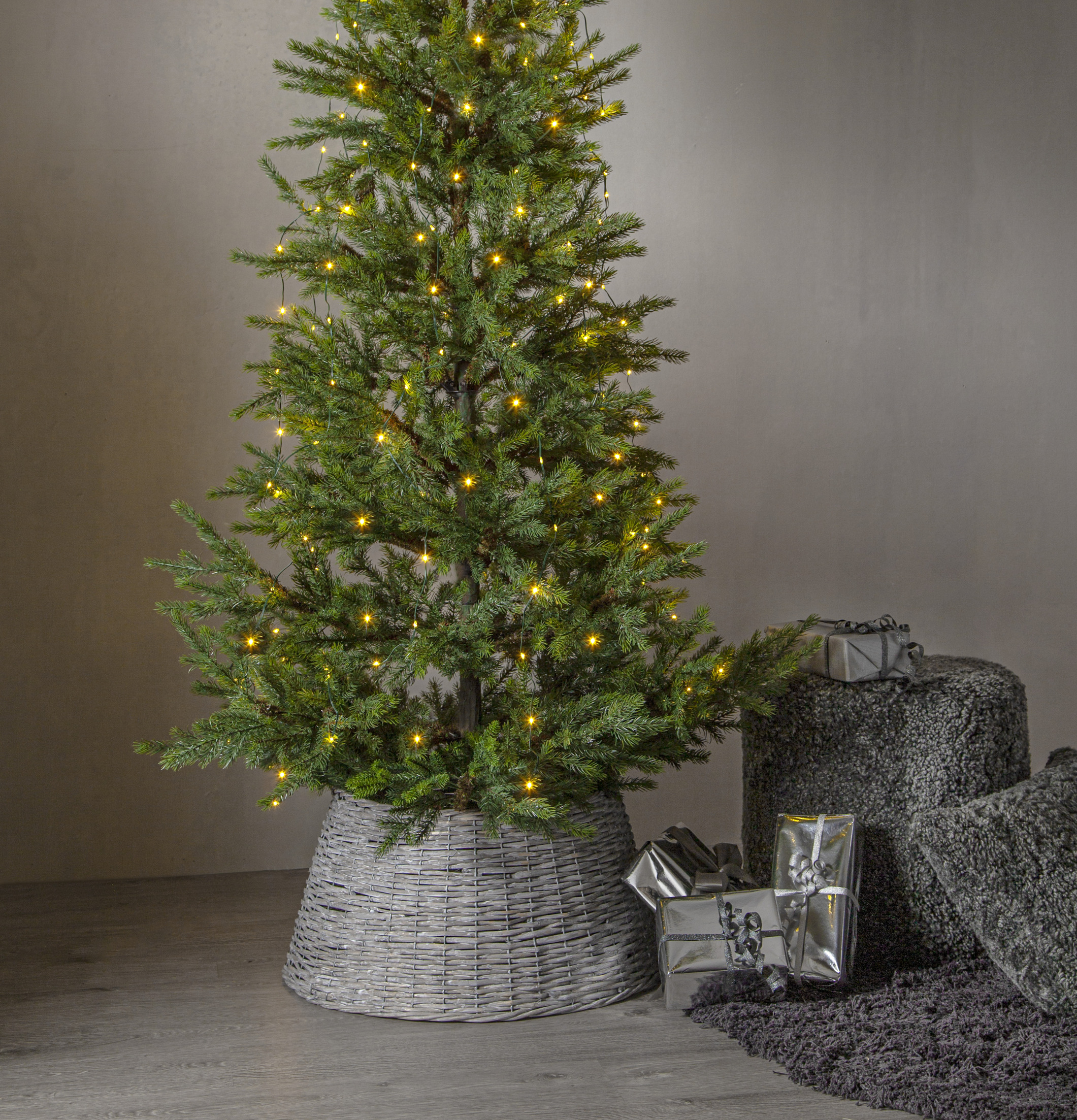 Julgransslinga Dew Drop Micro från Star Trading i julgran