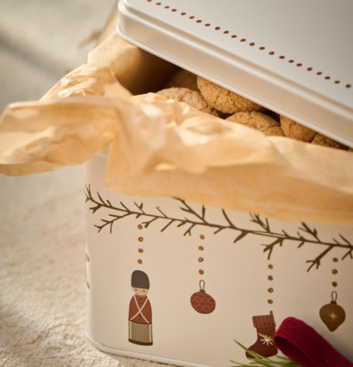 Bild av charmig plåtburk med nostalgisk design