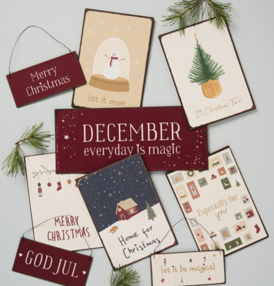 Plåtskylt Christmas Tree December Everyday Is Magic IB Laursen Väggdekoration Väggskyltar Posters Affischer Plåttavlor Plåtskyltar Tavlor