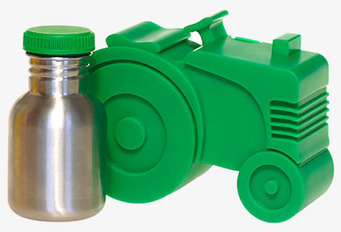 Stålflaska 300ml Ljusblå från Blafre bredvid grön traktor