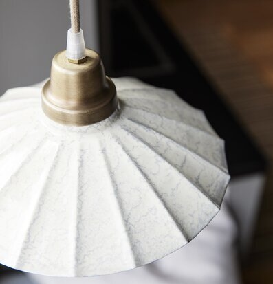 Fönsterlampa Ester Offwhite 24cm från PR Home i modernt rum