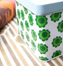 Liten box - Gröna blommor från Blafre med blommönster