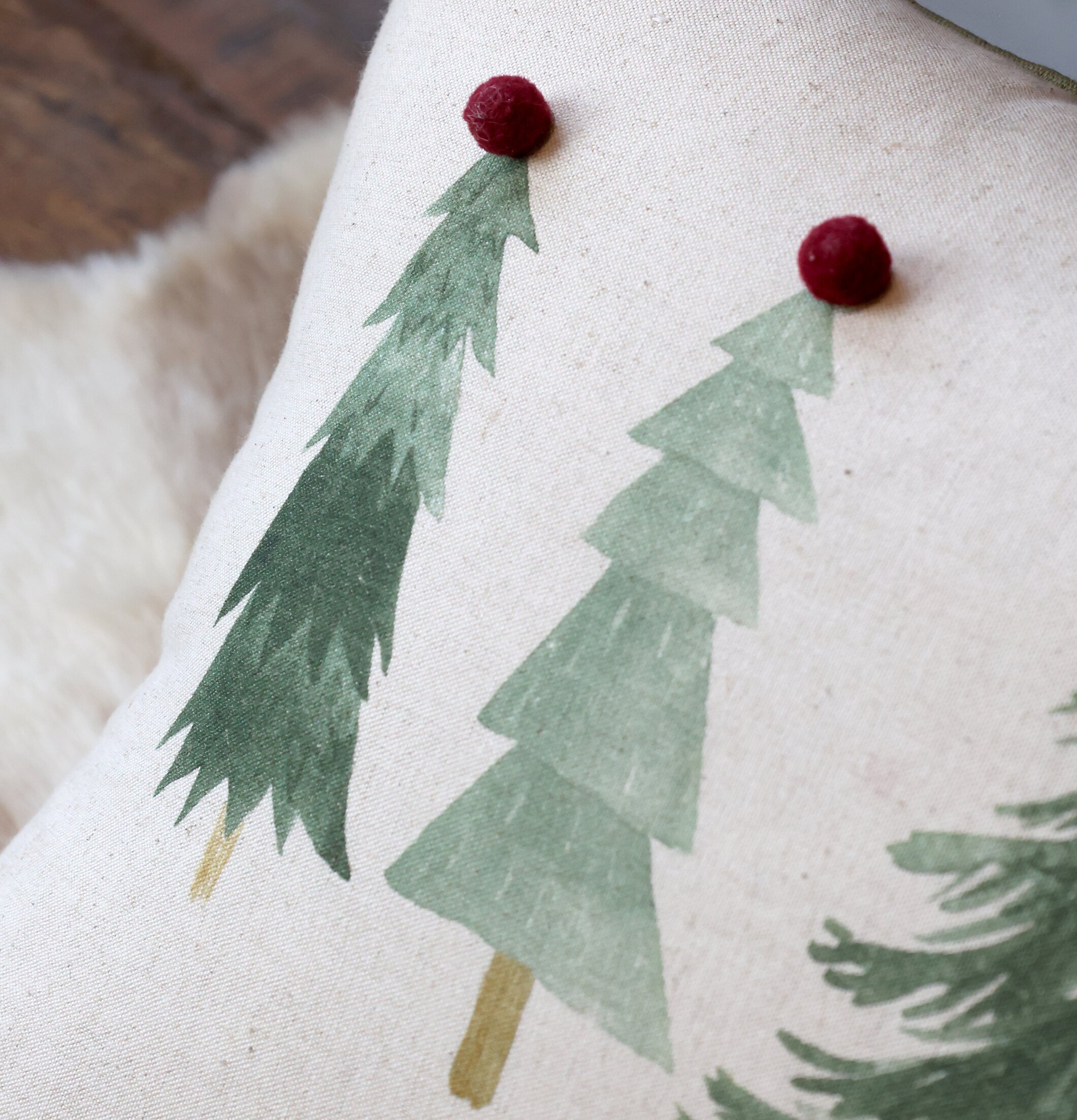 Kuddfodral Christmas från Chic Antique med julgransmotiv