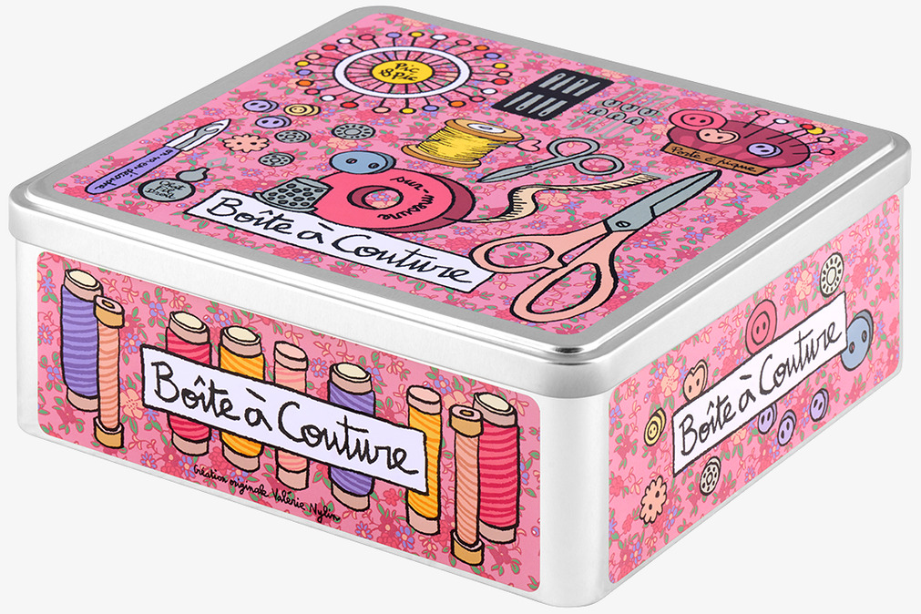 Plåtburk Sybehör från Derrière la porte med färgglada mönster