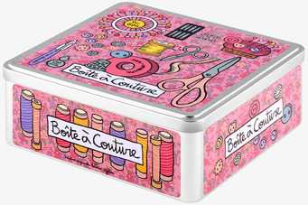 Bild av färgglad sybehörsburk med blommigt mönster