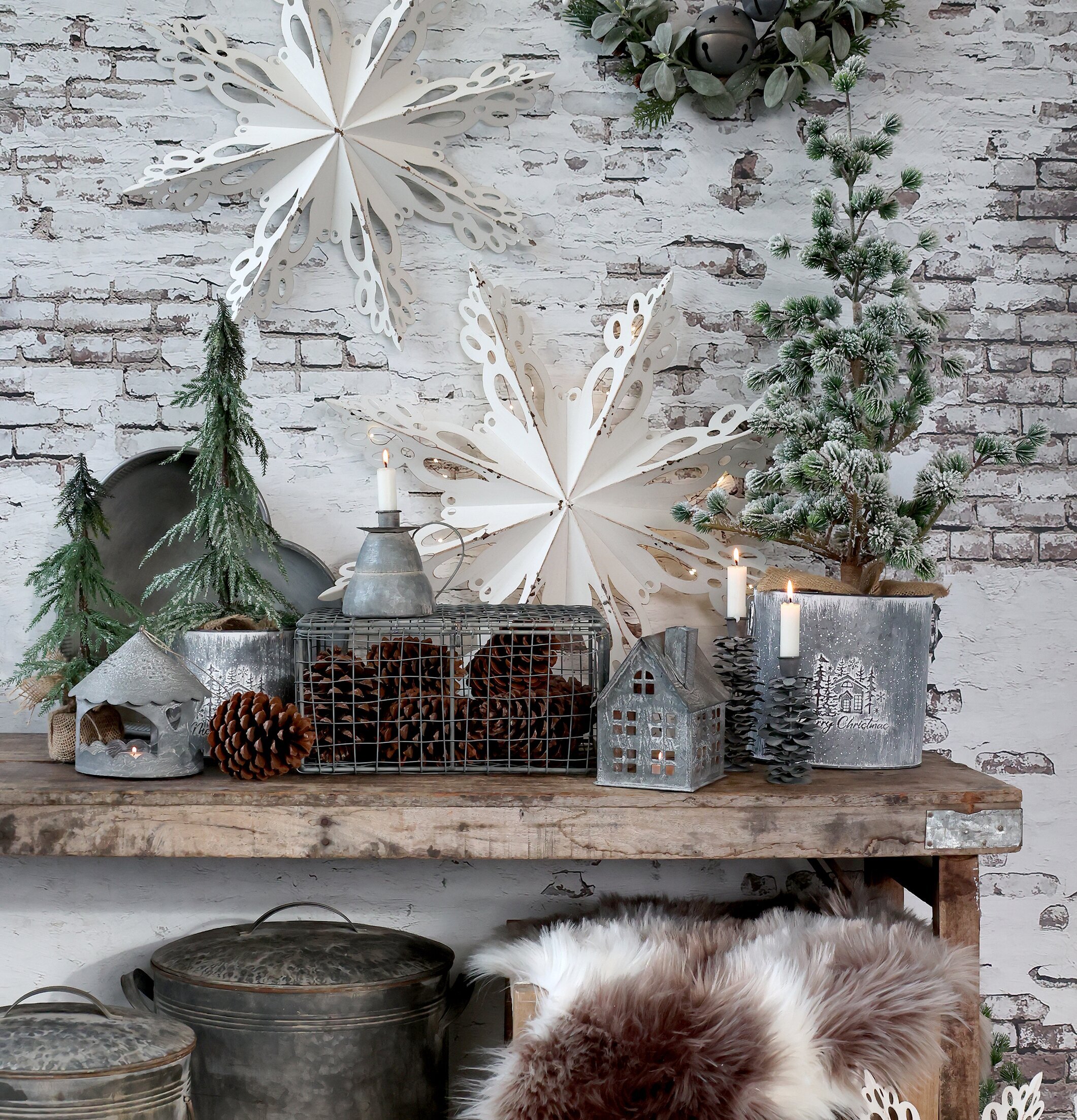 Väggdekor Snöflinga Antikvit Ø43cm från Chic Antique