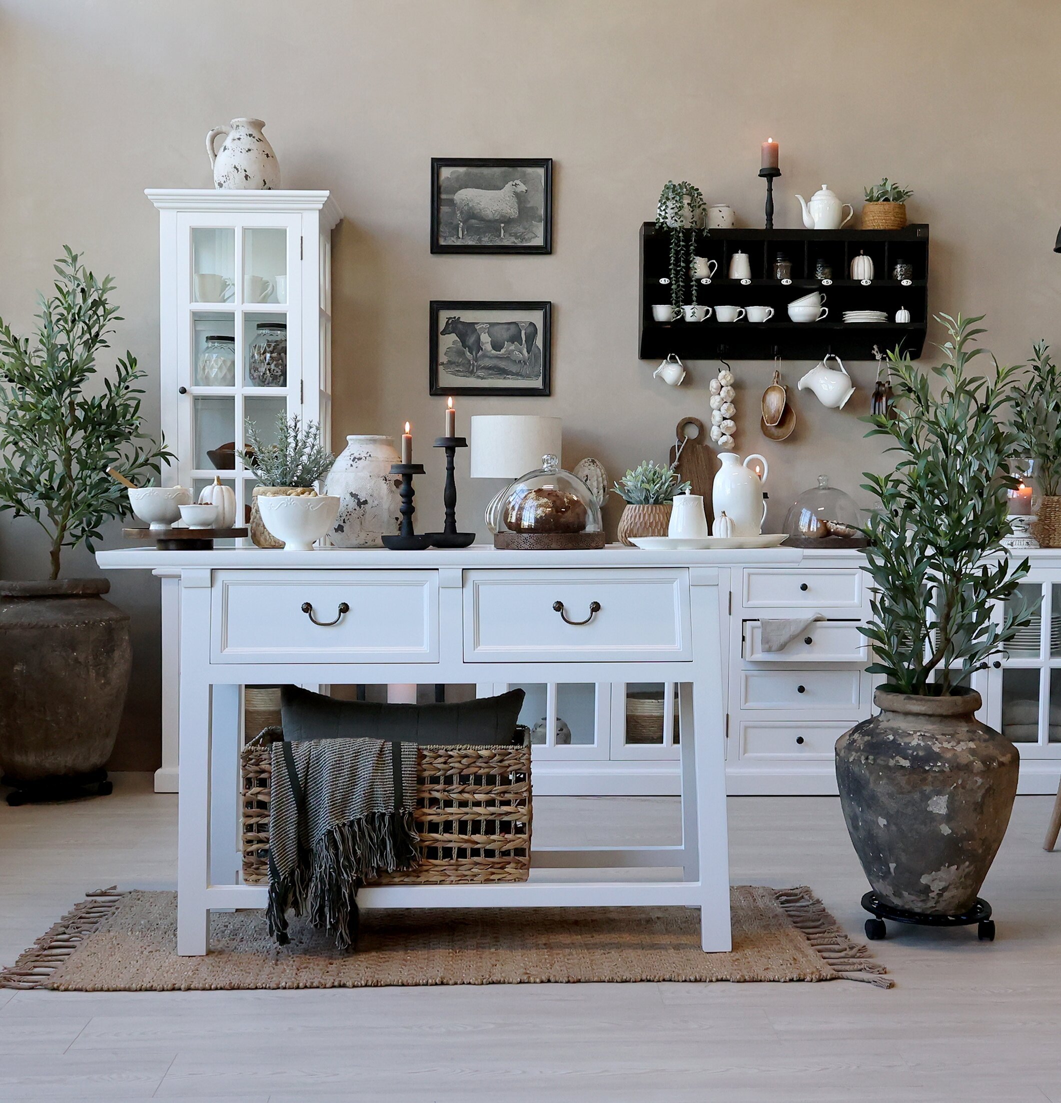 Blomvagn Ø33cm från Chic Antique i ett ljust lantligt rum