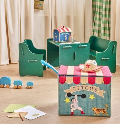 Förvaringskorg Circus Theme XL från Rice i barnrum